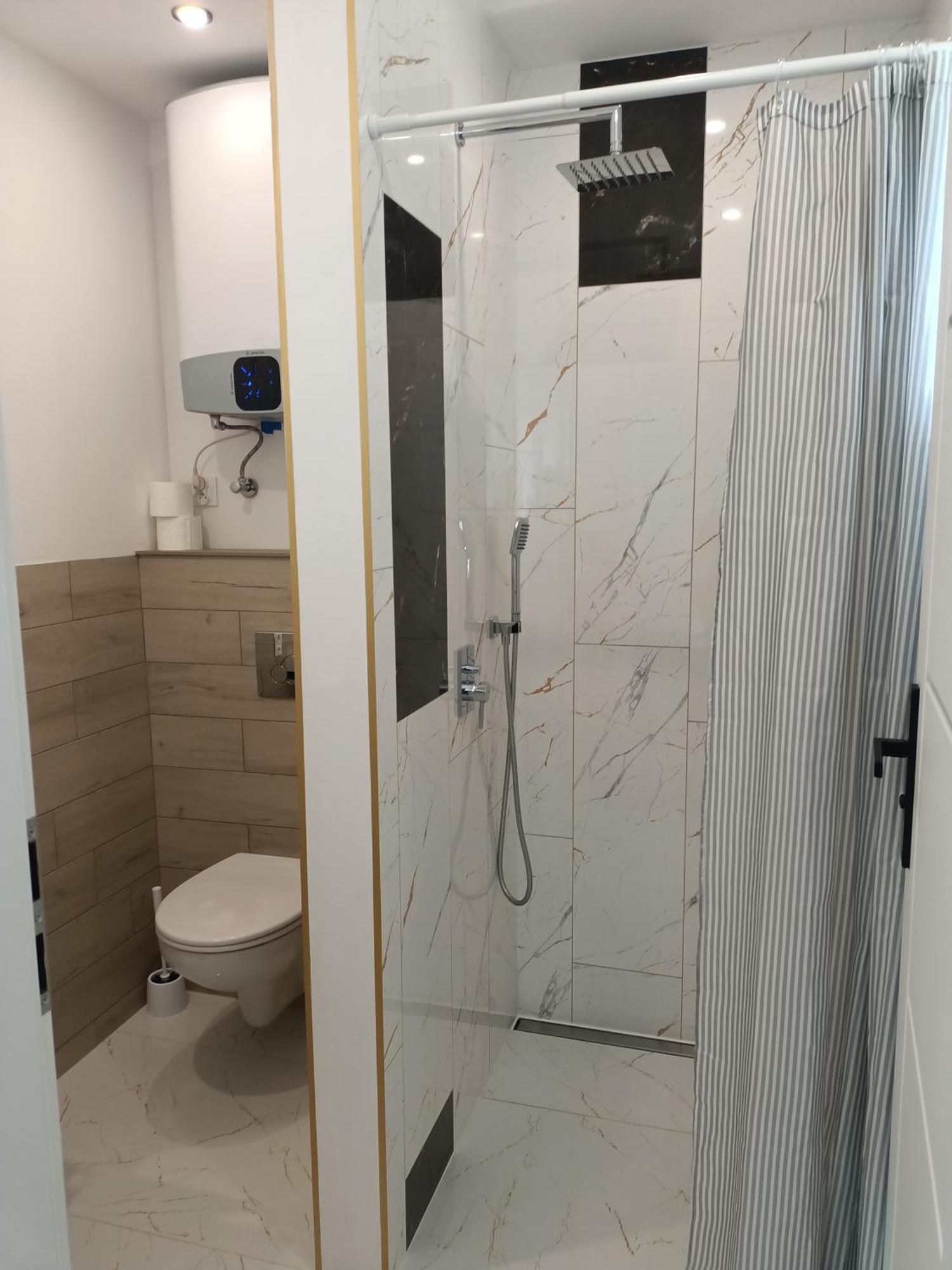 Letnia Oaza "Akacja" Apartamento Sobienie Jeziory Exterior foto