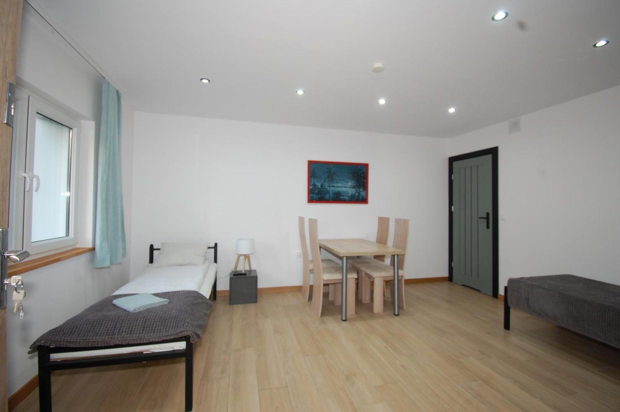 Letnia Oaza "Akacja" Apartamento Sobienie Jeziory Exterior foto
